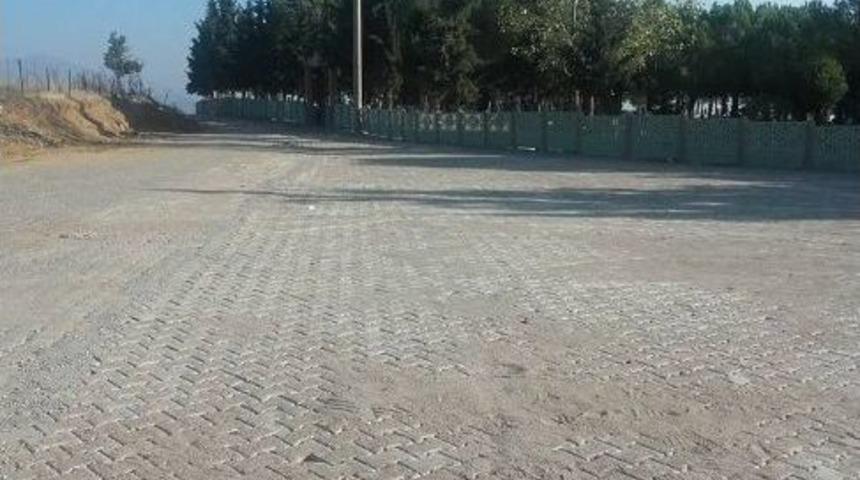 İcikler Mahallesi&rsquo;nin Yolları Yenilendi