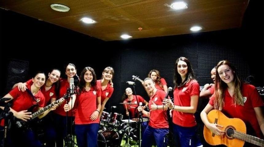 Sahanın Sultanları M&uuml;zikte De İddialı