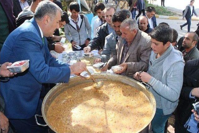 Vedaş’tan Aşure Etkinliği