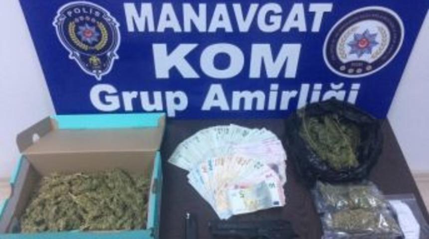 Manavgat&rsquo;ta 389 Gram Esrar Ele Ge&ccedil;irildi