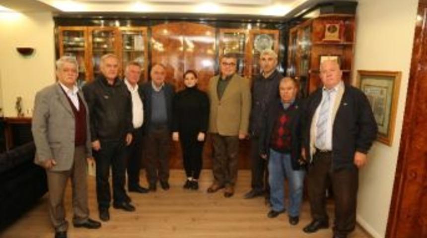 Mahalle Muhtarları Kesimoğlu&rsquo;nun Misafiri Oldu