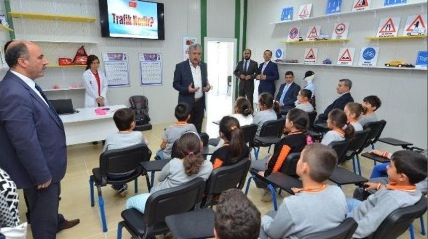 &Ccedil;ocuk Trafik Eğitim Parkı Eğitimlerine Başladı