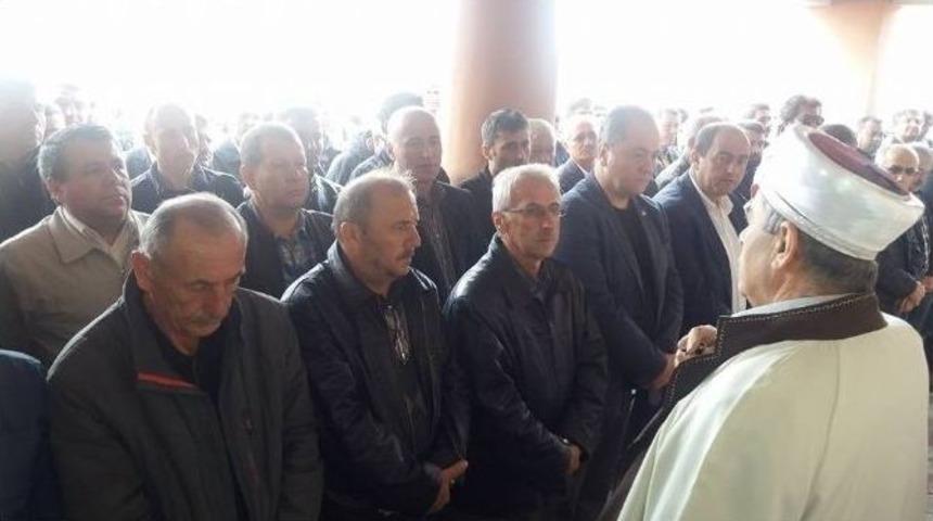 G&uuml;l&uuml;&ccedil; Belediyesi Meclis &Uuml;yesi&rsquo;nin Annesi Vefat Etti