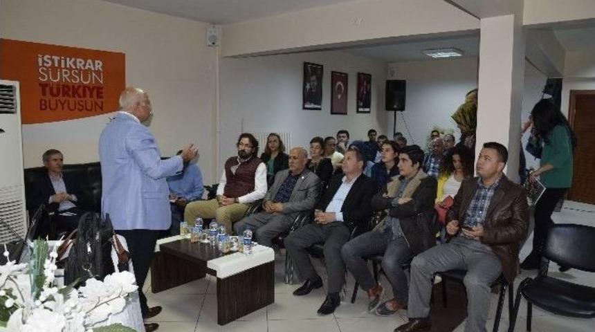 Kırıkkale Siyaset Akademisi Renkli Simaları Ağırladı