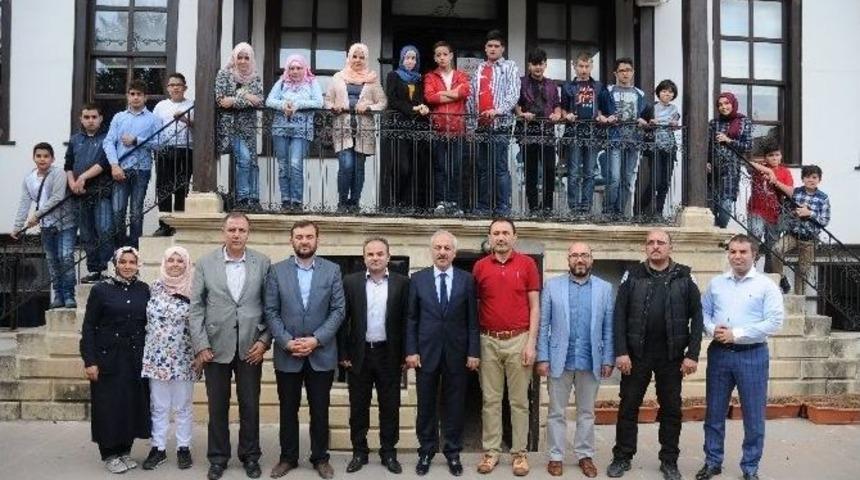 Almanya&rsquo;da Yaşayan T&uuml;rk &Ccedil;ocuklar &Ccedil;orum&rsquo;u Tanıdı