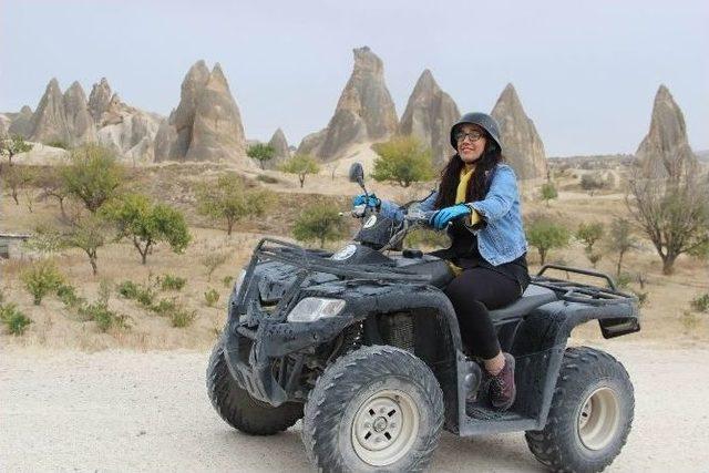 Turistler Kapadokya’yı Atv Turları İle Keşfediyor