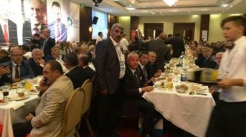 Muhtarlar G&uuml;n&uuml;nde Şanlıurfa&rsquo;yı Ceylanpınarlı Muhtar Temsil Etti