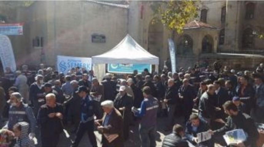 K&uuml;tahya&rsquo;da Stk&rsquo;lardan Aşure İkramı