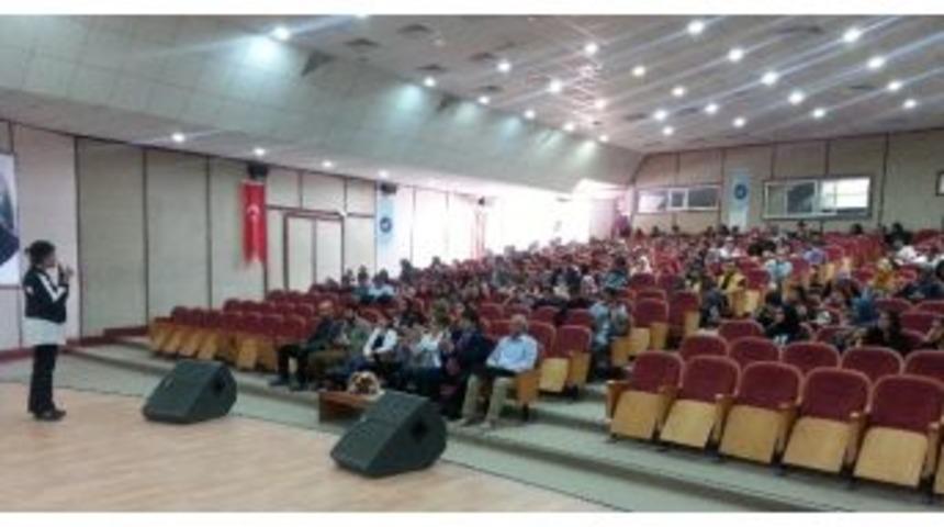 Yy&uuml;&rsquo;de "toplumsal Cinsiyet Eşitliği" Konferansı