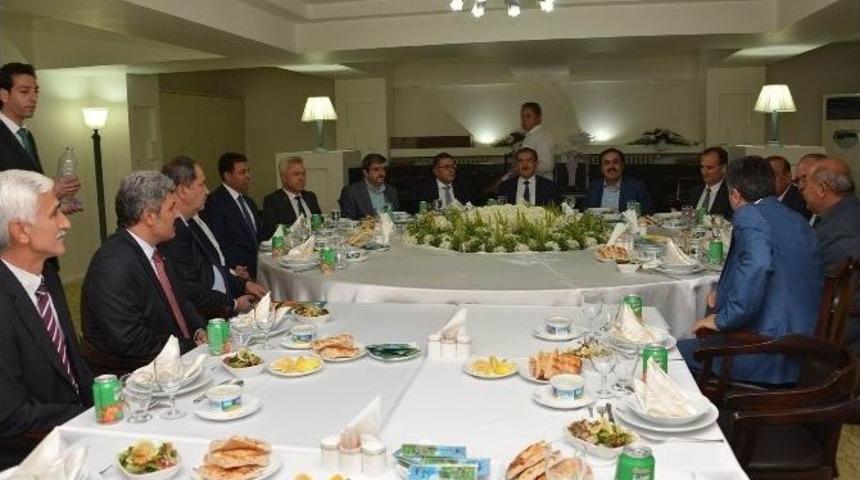 Rekt&ouml;r Şahin, Oda Başkanları İle Buluştu