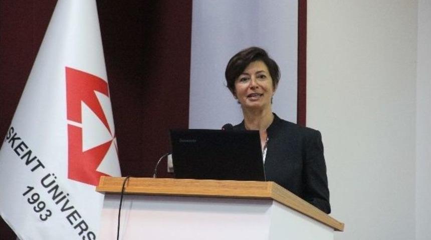 Klinik Mikrobiyoloji Uzmanları Adana&rsquo;da Buluştu