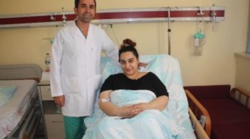 Prof. Dr. Yağmur, 128 Kilodaki Obezite Hastasına Umut Oldu