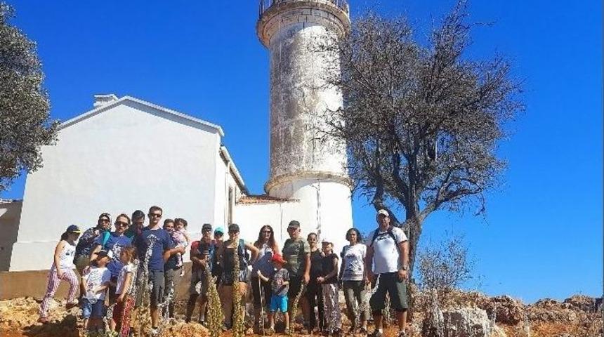 Hastane Personelleri Sağlık İ&ccedil;in 10 Bin Adım Attı