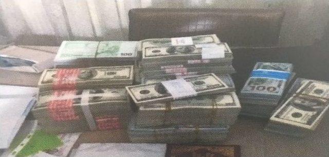 Fet&ouml; Soruşturmasında Aranan Memurun Evinde Servet &Ccedil;ıktı 2