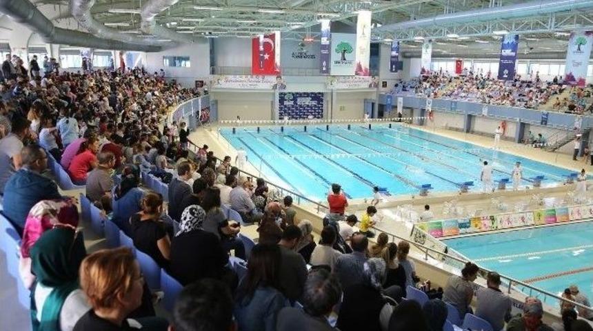 Minik Şampiyonlar Şehitkamil&rsquo;de Geleceğe Kula&ccedil; Attı