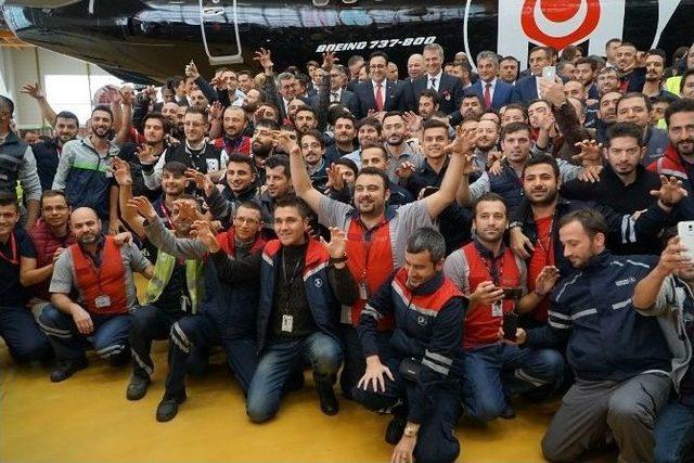 Türk Hava Yolları’ndan Beşiktaş’a Özel Uçak