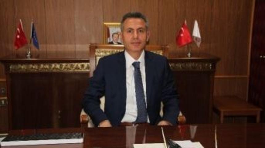 Bilecik Valisi S&uuml;leyman Elban&rsquo;ın &ldquo;19 Ekim Muhtarlar G&uuml;n&uuml;&rdquo; Mesajı