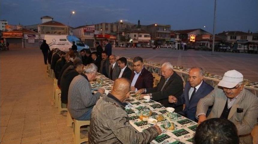 Ereğli Belediyesi&rsquo;nden Cami Cemaatine &Ccedil;orba İkramı