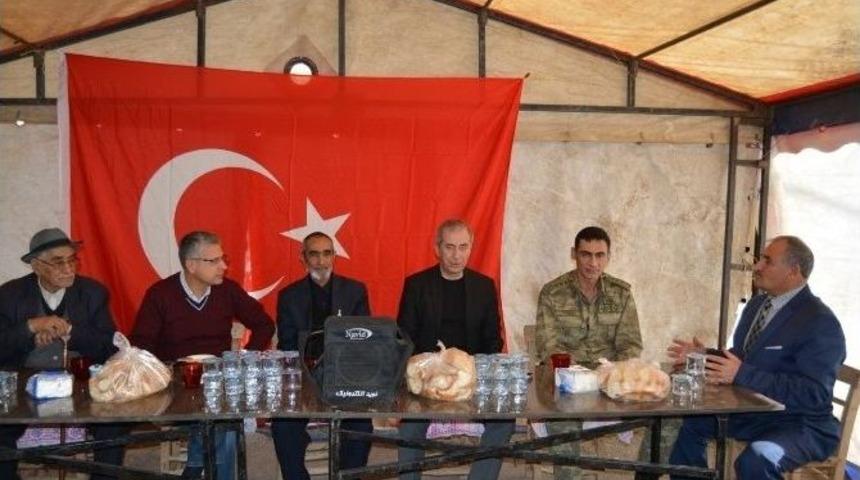 Hz. H&uuml;seyin İ&ccedil;in &lsquo;ihsan&rsquo; Yemeği Verildi