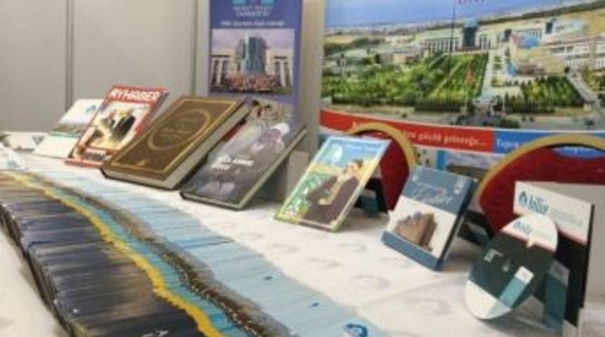 Ahmet Yesevi Üniversitesi, Malatya’da "üniversite Tercih Günleri" Fuarına Katıldı