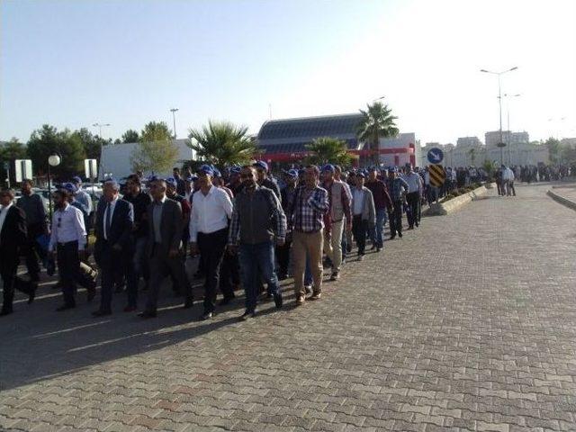 Petrol-iş Sendikasından Protesto Gösterisi