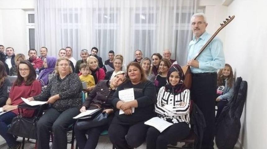 Boz&uuml;y&uuml;k Thm Korosu Yeni Sezon &Ccedil;alışmalarına Başladı