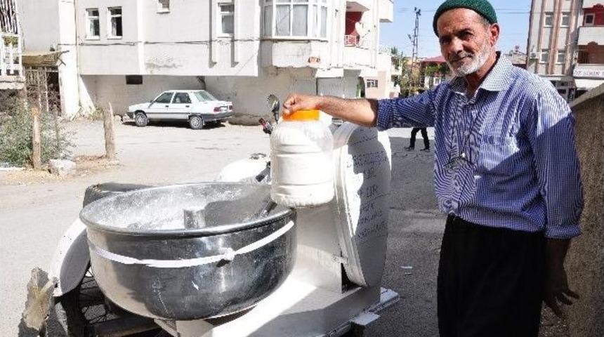 Hamur Yoğurma Derdini &lsquo;seyyar Hamur-matik&rsquo; &Ccedil;&ouml;zd&uuml;