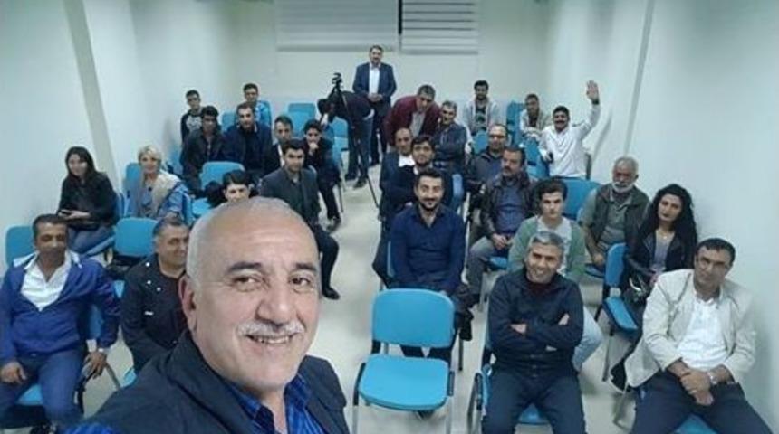 Metin &Ouml;zt&uuml;rk&rsquo;ten &rsquo;yery&uuml;z&uuml;, G&ouml;ky&uuml;z&uuml;, İnsan Y&uuml;z&uuml;&rsquo; Sunumu