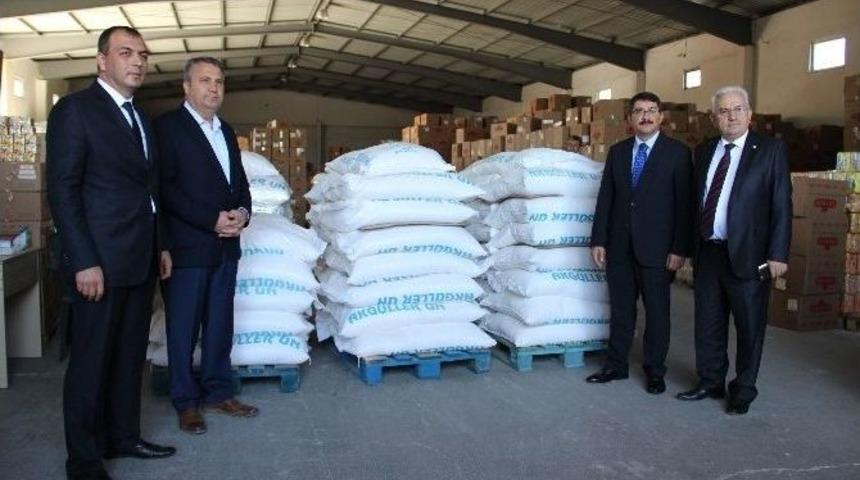 Manisa Esnafından Cerablus&rsquo;a 5 Ton Un