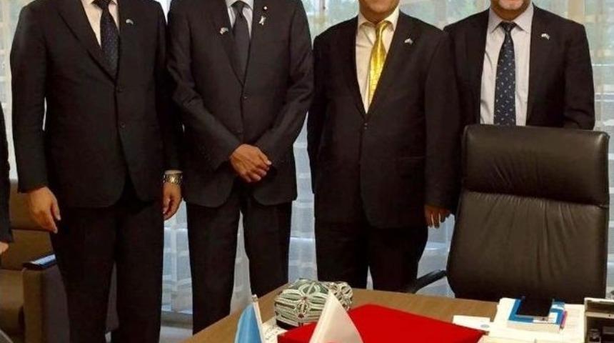 Doğu T&uuml;rkistan S&uuml;rg&uuml;n H&uuml;k&uuml;meti, Japonyo&rsquo;da