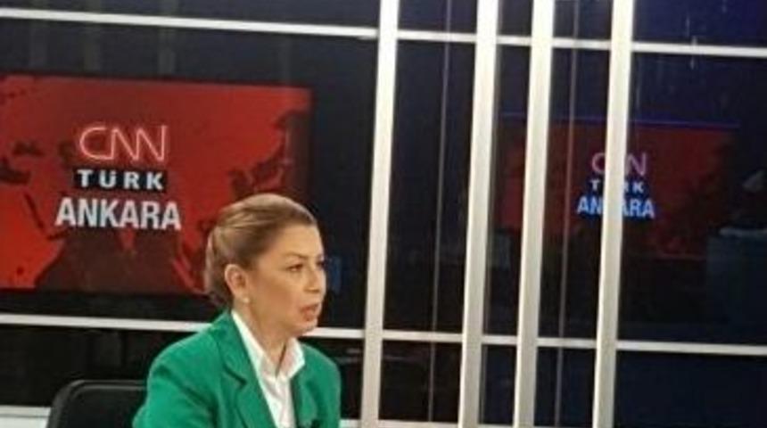 Ak Parti Genel Başkan Yardımcısı &Ouml;znur &Ccedil;alık: