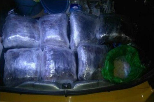 İzmir’de Uyuşturucu Operasyonu: 8 Gözaltı 1