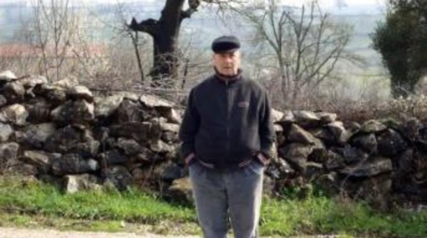 Yaşlı &Ccedil;ift&ccedil;i Tarlada &Ouml;l&uuml; Bulundu