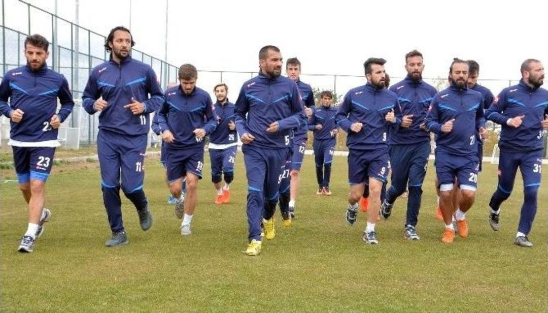 Dadaşlar, Kocaeli Birlikspor&rsquo;a Hazırlanıyor