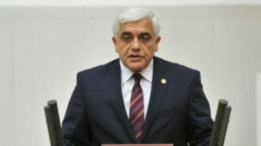 Milletvekili D&uuml;lger, Muhtarlar G&uuml;n&uuml;n&uuml; Kutladı