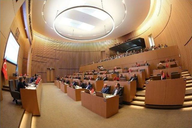 K&uuml;&ccedil;&uuml;k&ccedil;ekmece Belediyesi 2017 B&uuml;t&ccedil;esi Kabul Edildi 1