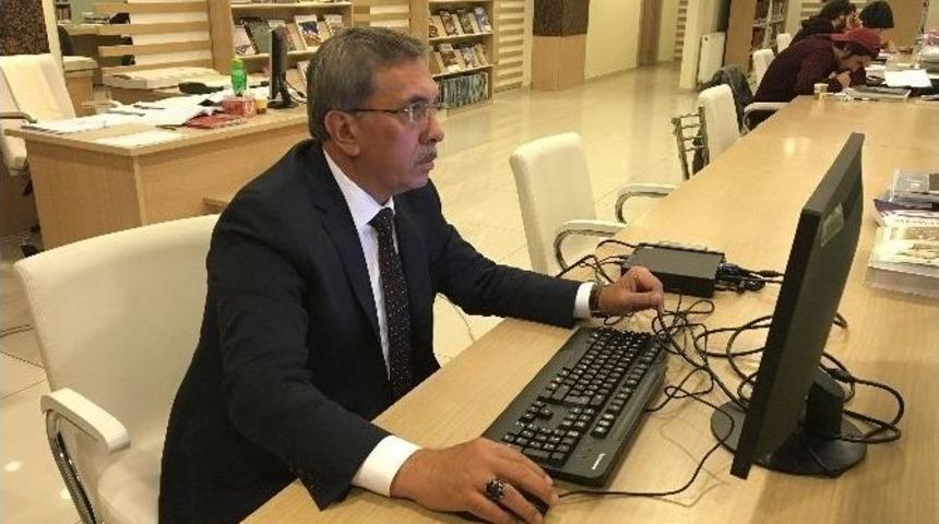 Şehir Araştırmaları K&uuml;t&uuml;phanesi&rsquo;nde Bilgisayar Hizmeti Başladı