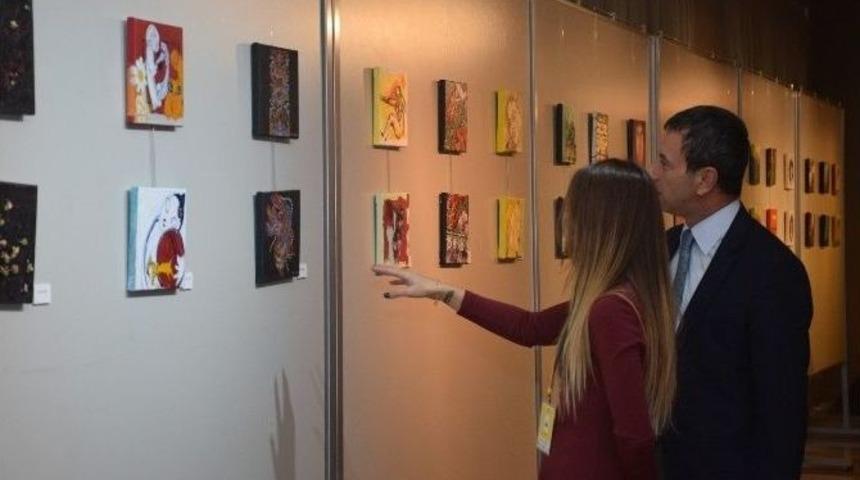 &ldquo;21x21 Lisans, Y&uuml;ksek Lisans, Doktora Karma Sergisi&rdquo; Sanatseverlerle Buluştu