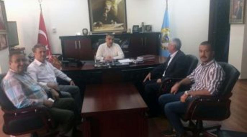 Başkan &Ccedil;elikcan, Y&uuml;reğir &Ccedil;ift&ccedil;isine Sahip &Ccedil;ıktı