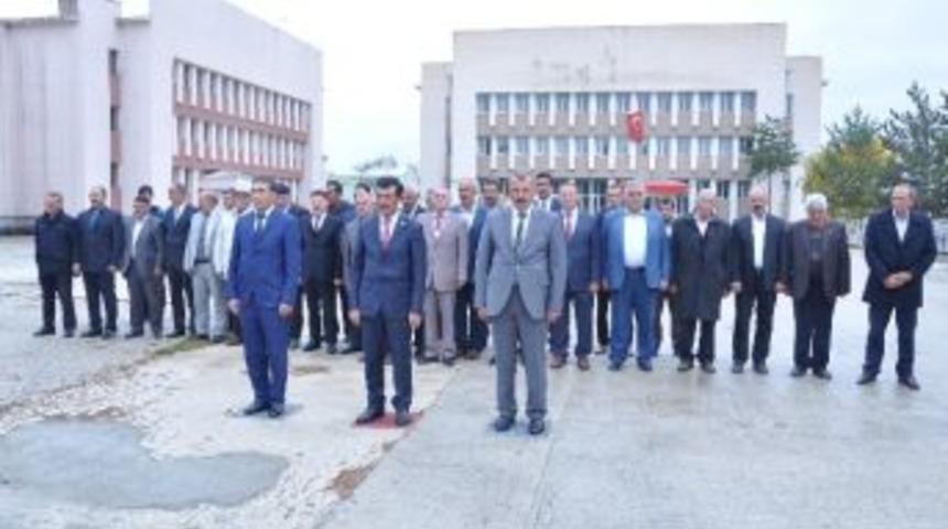 Pasinler&rsquo;de Muhtarlar G&uuml;n&uuml; Kutlandı.