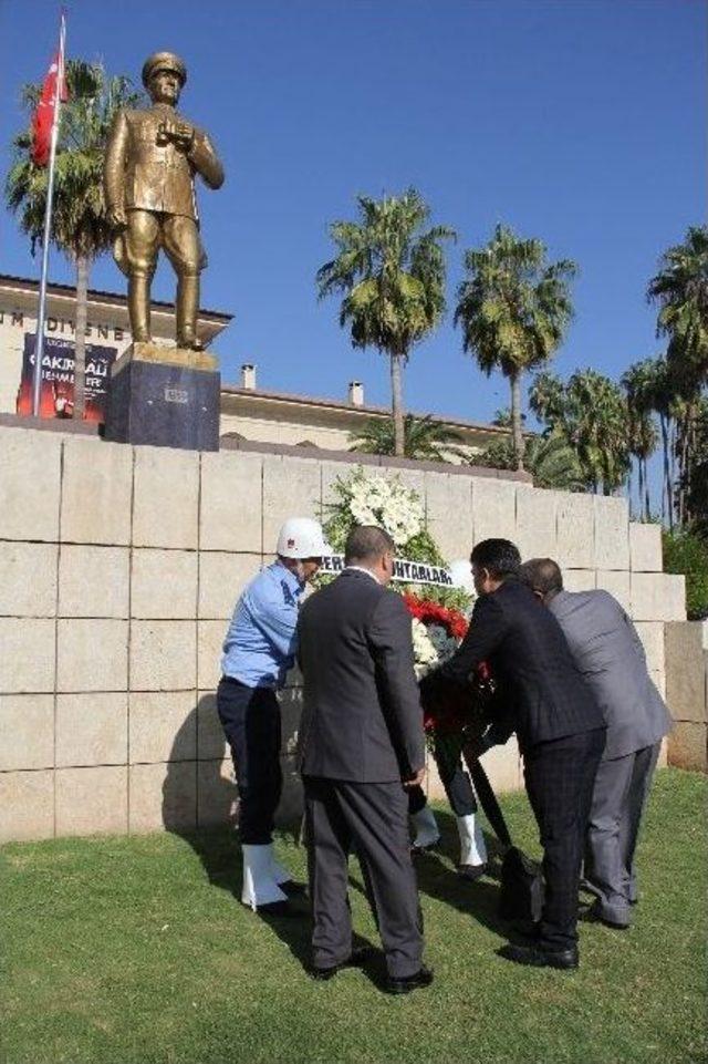 Mersin&rsquo;de Muhtarlar G&uuml;n&uuml; T&ouml;renle Kutlandı 1