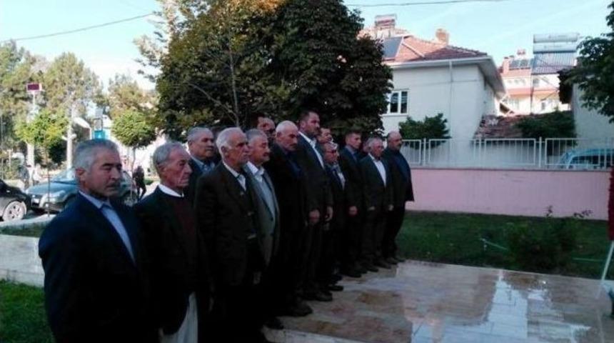 Muhtarlar G&uuml;n&uuml; Yenipazar&acute;da Da T&ouml;renlerle Kutlandı