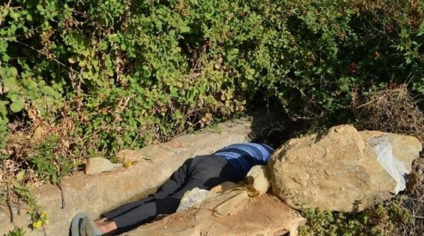 Mersin’de Bir Kişi Sulama Kanalında Ölü Bulundu