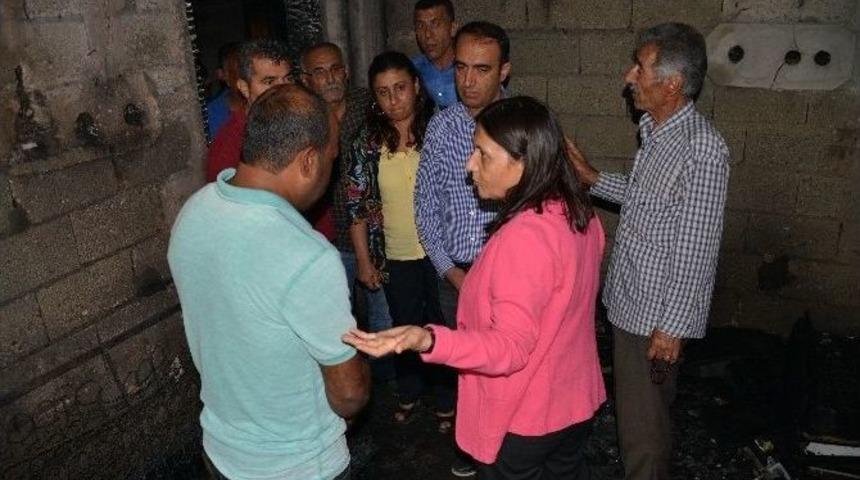 Mutlu, Yangında &Ccedil;ocuklarını Kaybeden Aileyi Ziyaret Etti