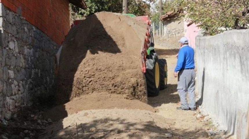 Balya&rsquo;da Hizmet Gitmeyen Mahalle Kalmadı