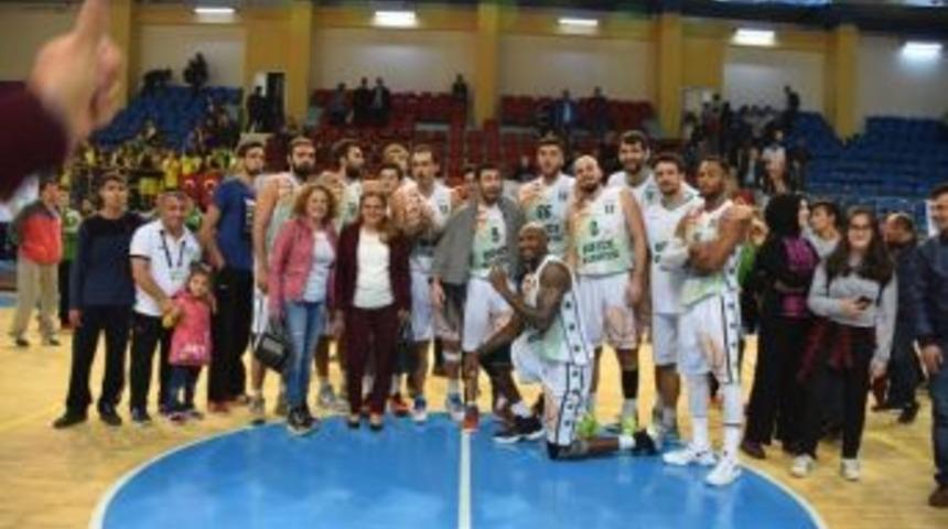 Bir Haftada İki Ma&ccedil;