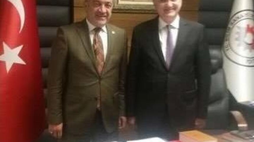 Başkan Yiğit&rsquo;ten Bakana Yığılca Raporu