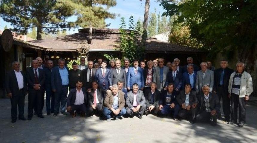 B&uuml;nyan&rsquo;da Muhtarlar G&uuml;n&uuml; Kutlandı