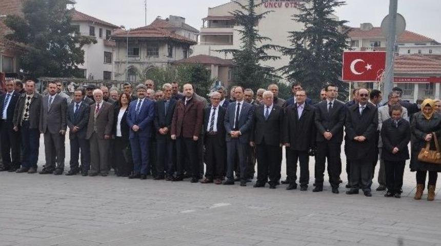 Boz&uuml;y&uuml;k&rsquo;te Muhtarlar G&uuml;n&uuml; Kutlandı