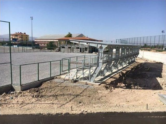 Fındıklı Yeşiltepe 1 Nolu Sahanın Yapım Çalışmalarını İnceledi 1